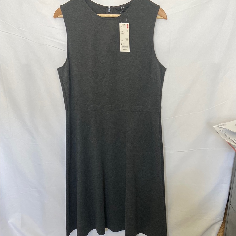 UNIQLO Sleeveless Charcoal Dress
